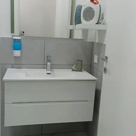 ベッド・アンド・ブレックファスト Specchio Riflesso